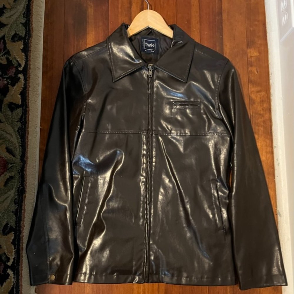 STYLISH Dark Brown Jacket with Zipper (PVC)